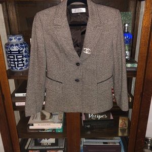 Tahari Blazer